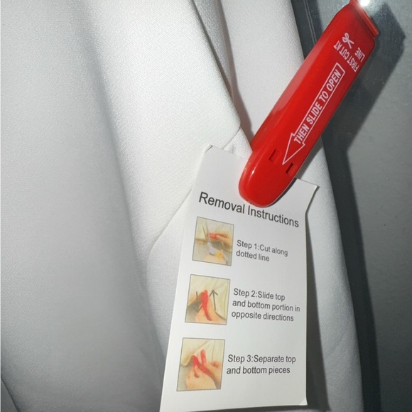 Ieena for Mac Duggal White Crepe One Shoulder Bow Gown  #26665 size 14- NWT - Picture 8 of 9